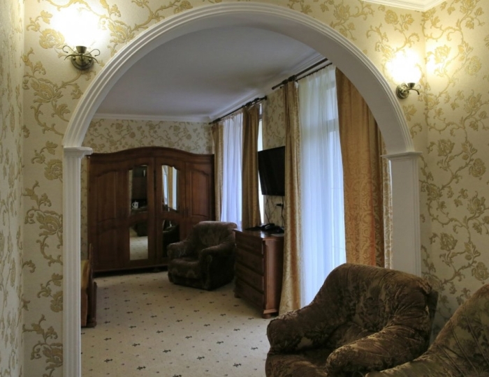 Джуниор сюит 2-местный 1-комнатный корпус 2 - Санаторий «Белоруссия» Ялта Кореиз