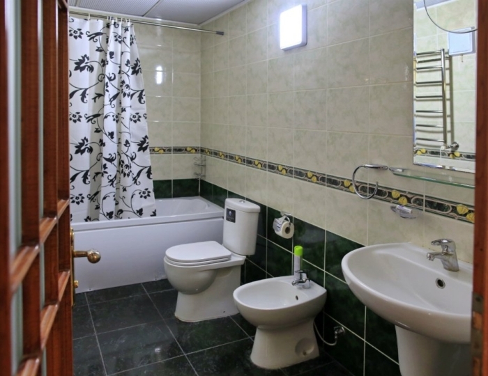 Джуниор сюит 2-местный 1-комнатный корпус 2 - Санаторий «Белоруссия» Ялта Кореиз