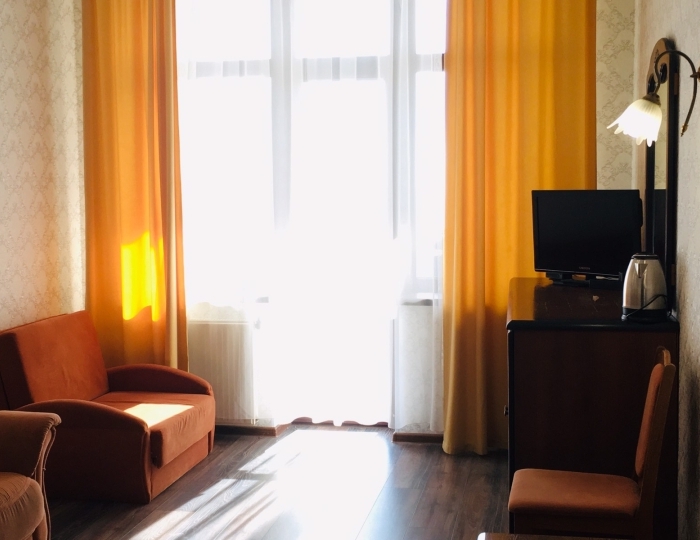 Джуниор сюит 2-местный 2-комнатный корпус 5 - Санаторий «Белоруссия» Ялта Кореиз