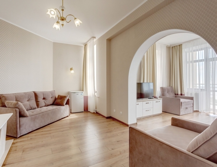 Люкс 2-местный 2-комнатный корпус 5 - Санаторий «Белоруссия» Ялта Кореиз