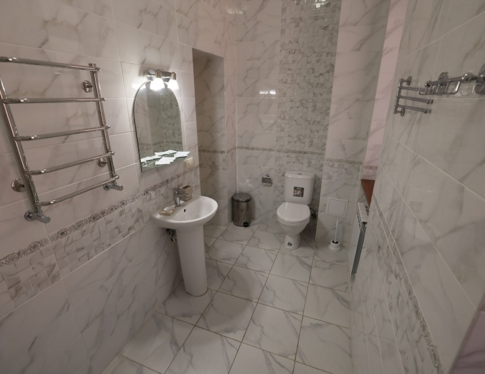 Стандарт 2-местный 2-комнатный (без балкона) корпус 1 - Санаторий «Белоруссия» Ялта Кореиз