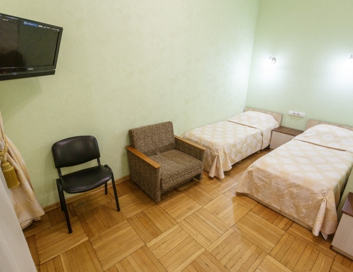 Стандарт 2-местный 2-комнатный (с балконом) корпус 4 - Санаторий «Белоруссия» Ялта Кореиз