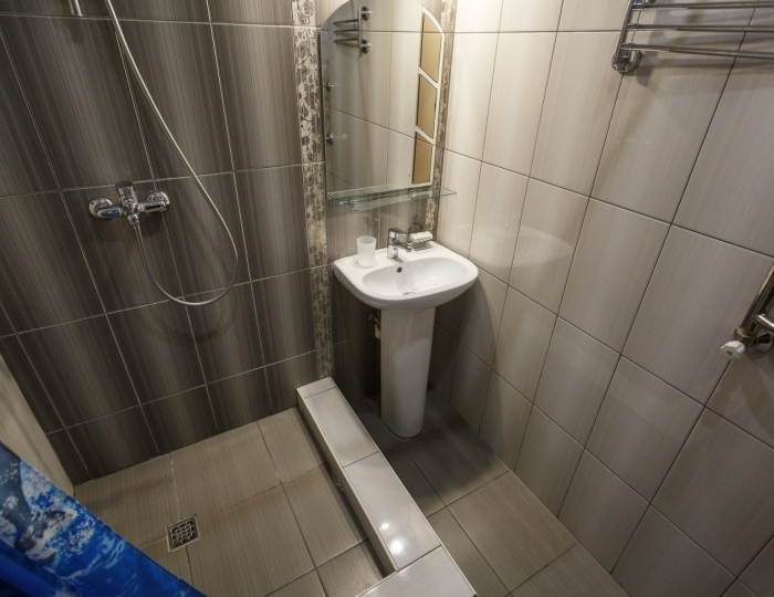 Стандарт 2-местный 1-комнатный (с балконом) "Горы" корпус 4 - Санаторий «Белоруссия» Ялта Кореиз