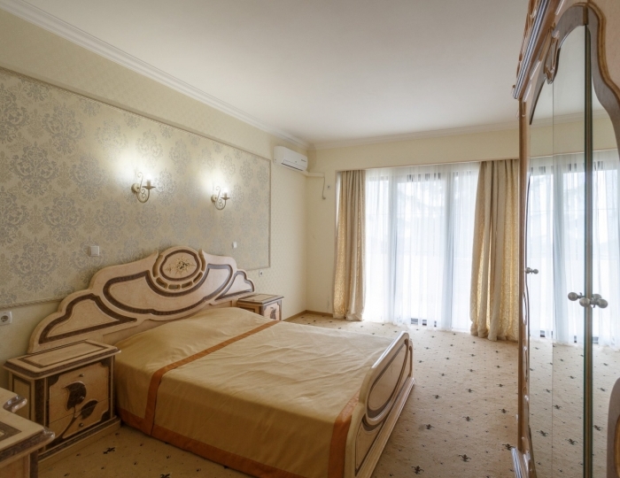 Сюит 2-местный 3-комнатный корпус 2 - Санаторий «Белоруссия» Ялта Кореиз