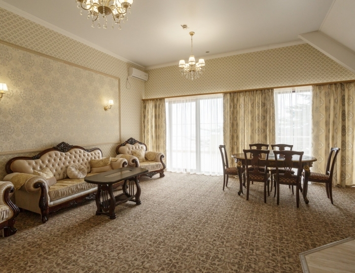 Сюит 2-местный 4-комнатный корпус 2 - Санаторий «Белоруссия» Ялта Кореиз