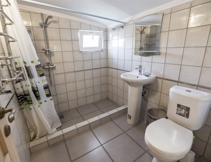 Стандарт Улучшенный 2-местный 2-комнатный без балкона корпус 1 - Санаторий «Белоруссия» Ялта Кореиз